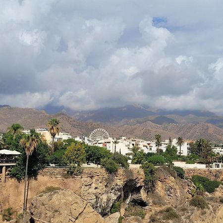 Apartamentos Nerja 2 Exterior photo